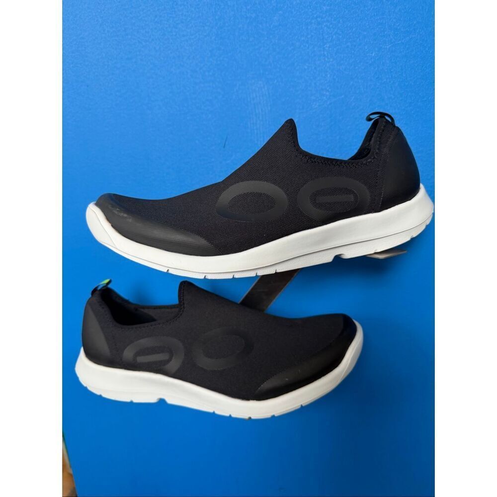 OOFOS OOMG SPORT LOW SLIP ON SNEAKERS men’s size 12.5